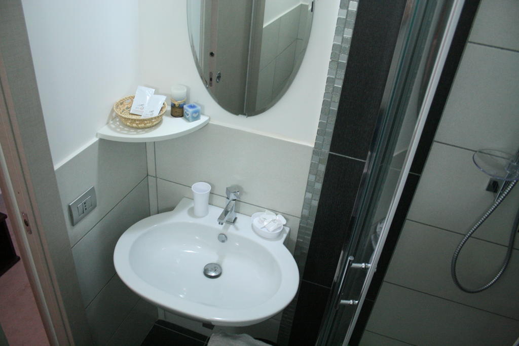Campi Elisi Bed & Breakfast Сиракуза Стая снимка