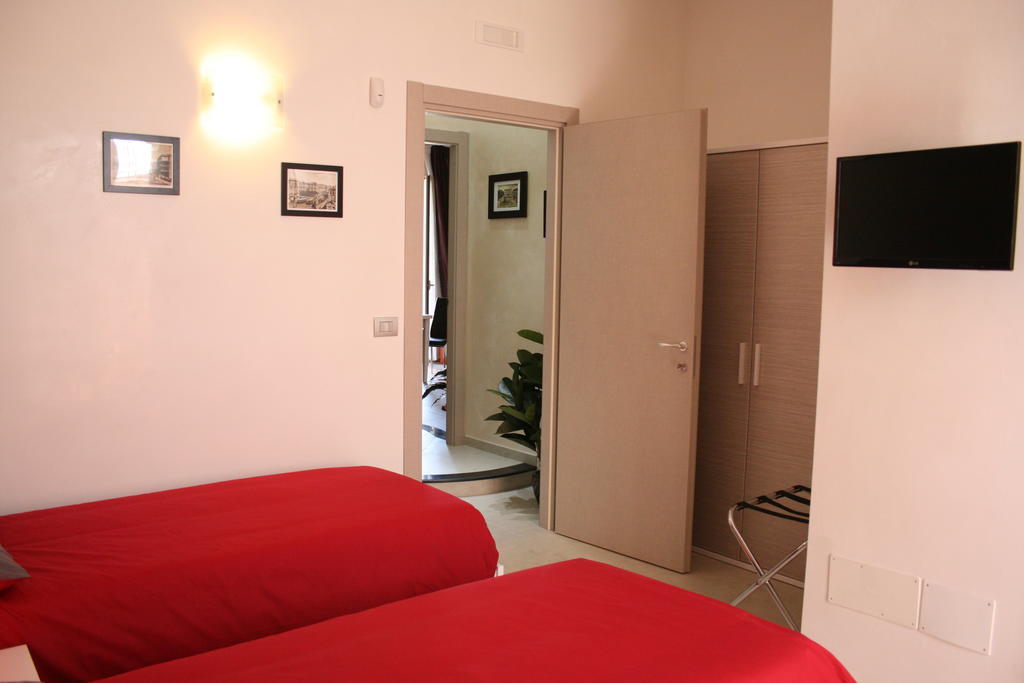 Campi Elisi Bed & Breakfast Сиракуза Стая снимка